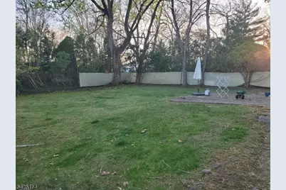 74 E McClellan Ave, Livingston, NJ 07039 - Photo 16