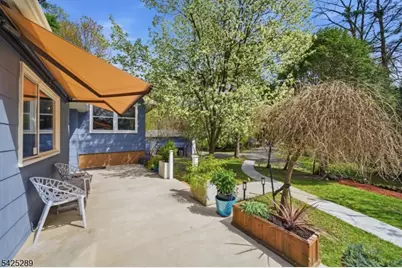 11 Deane Rd, Hopatcong, NJ 07843 - Photo 8