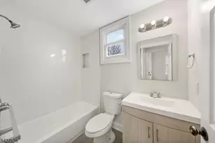 55 Lentz Ave, Newark, NJ 07105 - Photo 14
