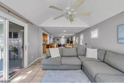 818 Summit Ave, Westfield, NJ 07090 - Photo 18