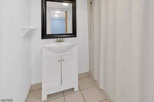 717 Galvin Ave, Roselle, NJ 07203 - Photo 20