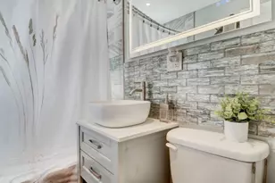 382 Douglas Rd, Roselle Boro, NJ 07203 - Photo 6