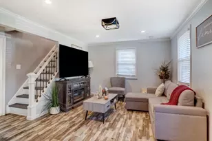 382 Douglas Rd, Roselle Boro, NJ 07203 - Photo 2