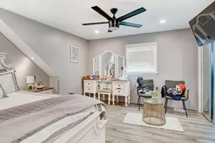 382 Douglas Rd, Roselle Boro, NJ 07203 - Photo 16
