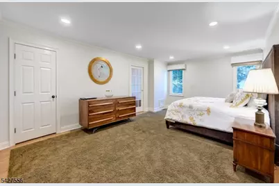 7 Byron Rd, Millburn Twp., NJ 07078 - Photo 18