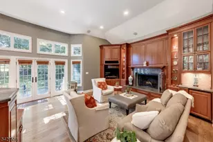 7 Byron Rd, Millburn Twp., NJ 07078 - Photo 12