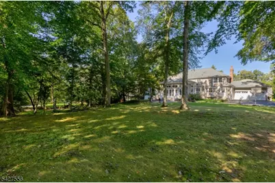 7 Byron Rd, Millburn Twp., NJ 07078 - Photo 30
