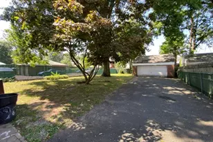 905 Sanford Ave, Irvington Twp., NJ 07111 - Photo 12