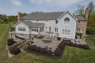 22 Spruce Ln, Montgomery Township, NJ 08502 - Photo 2