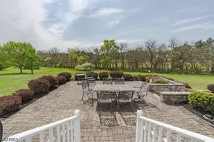 22 Spruce Ln, Montgomery Township, NJ 08502 - Photo 4