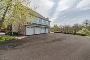 22 Spruce Ln, Montgomery Township, NJ 08502 - Photo 46