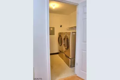 8 Amethyst Way #8, Franklin Township, NJ 08823 - Photo 18