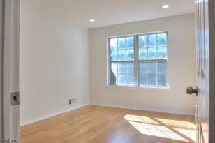 8 Amethyst Way, Franklin Township, NJ 08823 - Photo 24