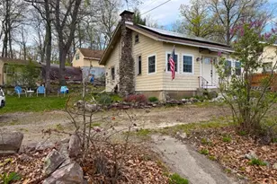 29 Lakeside Rd, West Milford, NJ 07421 - Photo 2