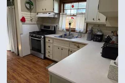 29 Lakeside Rd, West Milford, NJ 07421 - Photo 14