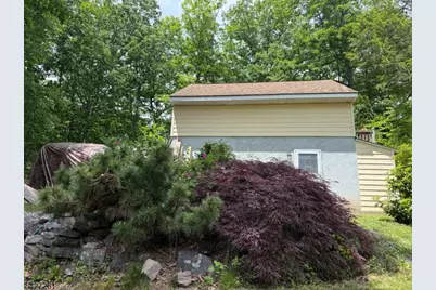 29 Lakeside Rd, West Milford, NJ 07421 - Photo 34