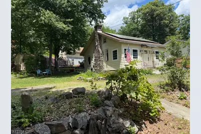 29 Lakeside Rd, West Milford, NJ 07421 - Photo 1