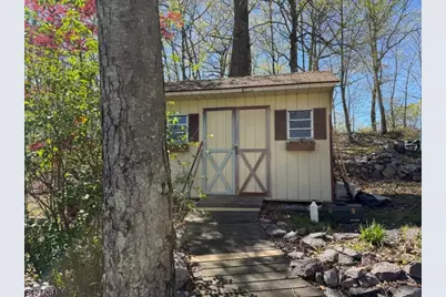 29 Lakeside Rd, West Milford, NJ 07421 - Photo 32