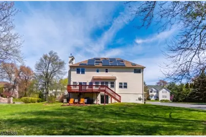 26 Swan Ln, Jefferson Township, NJ 07849 - Photo 6