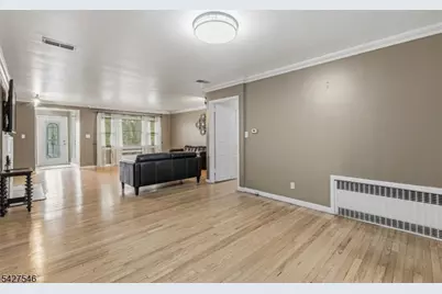 555 Riverside Dr, Elizabeth, NJ 07208 - Photo 26