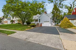 555 Riverside Dr, Elizabeth, NJ 07208 - Photo 1
