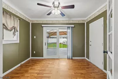 555 Riverside Dr, Elizabeth, NJ 07208 - Photo 6