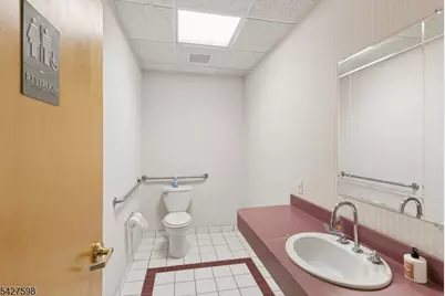 1299 US Highway 22, Mountainside, NJ 07092 - Photo 24
