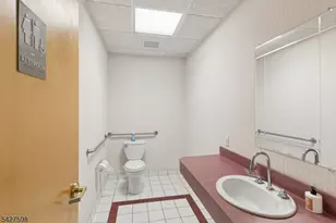1299 US Hwy 22, Mountainside, NJ 07092 - Photo 24