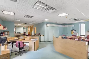 1299 US Hwy 22, Mountainside, NJ 07092 - Photo 10