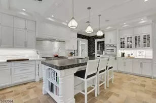 27 Hillside Ave, Millburn Twp., NJ 07078 - Photo 8