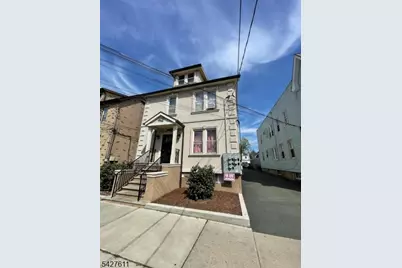 1425 Lexington Pl, Elizabeth, NJ 07208 - Photo 1