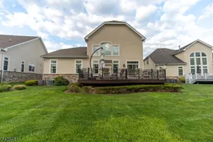 19 Betsy Ross Dr, Warren Township, NJ 07059 - Photo 44