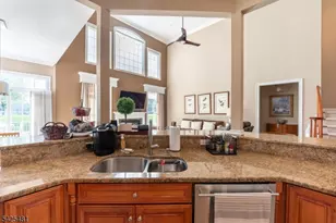 19 Betsy Ross Dr, Warren Township, NJ 07059 - Photo 10