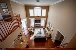 19 Betsy Ross Dr, Warren Township, NJ 07059 - Photo 8
