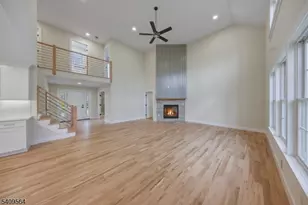29 Bracken Hill Rd, Hardyston Township, NJ 07419 - Photo 2