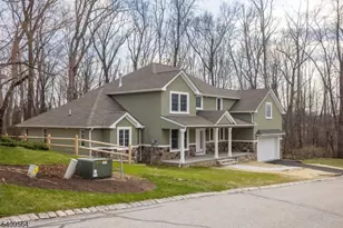 29 Bracken Hill Rd, Hardyston Township, NJ 07419 - Photo 44