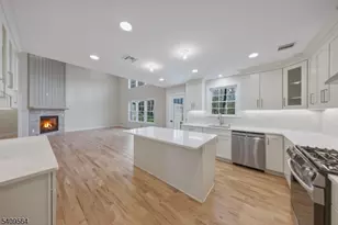 29 Bracken Hill Rd, Hardyston Township, NJ 07419 - Photo 8