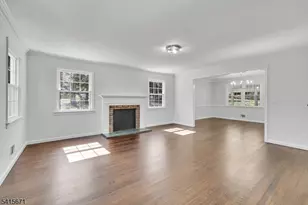 54 Robin Glen Rd, Watchung, NJ 07069 - Photo 4