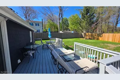 26 White Birch Trl, Jefferson Township, NJ 07460 - Photo 12