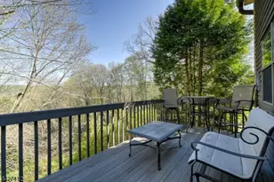 50H Beacon Hill Rd, West Milford, NJ 07480 - Photo 24