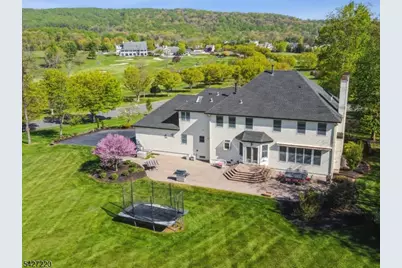 2 Fairway Dr, Readington Twp., NJ 08889 - Photo 4
