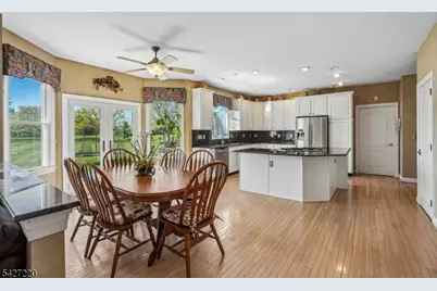 2 Fairway Dr, Readington Twp., NJ 08889 - Photo 8