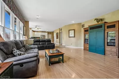 2 Fairway Dr, Readington Twp., NJ 08889 - Photo 20