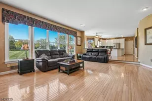 2 Fairway Dr, Readington Twp., NJ 08889 - Photo 12