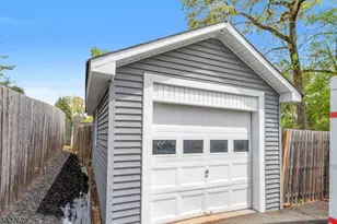 507 E Union Ave, Bound Brook, NJ 08805 - Photo 16