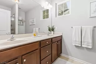307 Waterview Ct, Hanover Township, NJ 07927 - Photo 16