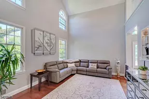 30 Baybury Ct, East Hanover Township, NJ 07936 - Photo 12