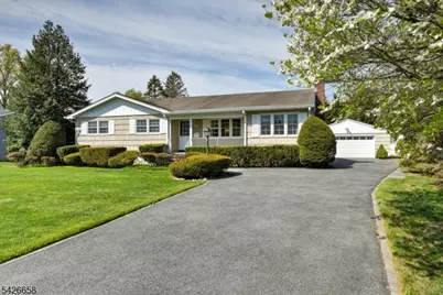 35 Payson Rd, Pequannock Township, NJ 07440 - Photo 1
