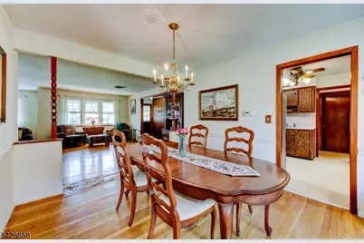 35 Payson Rd, Pequannock Township, NJ 07440 - Photo 12