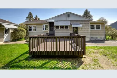 35 Payson Rd, Pequannock Township, NJ 07440 - Photo 34